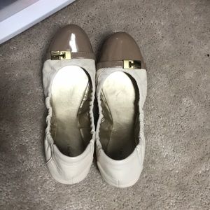 Tahari Glenda ballet shoes